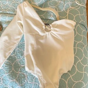 zara one shoulder top